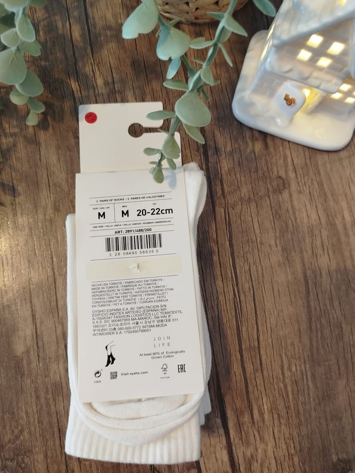 OYSHO TÜYLÜ KUTUP AYISI ÇORAP - Görsel 2