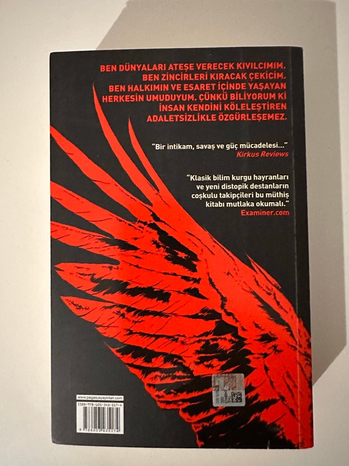 Kızıl Yükseliş - Pierce Brown - Görsel 2