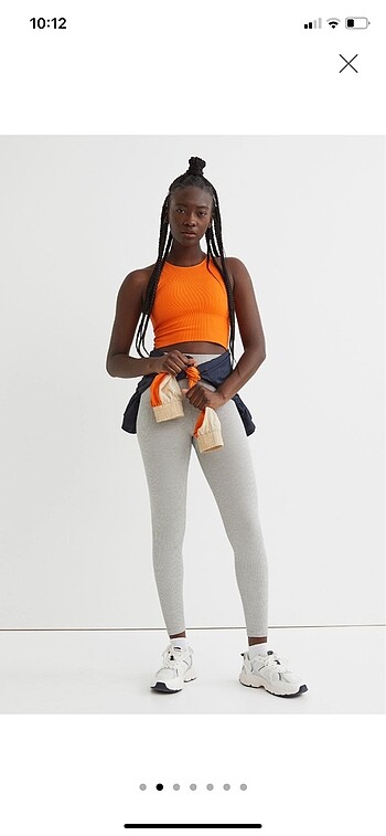 H&M spor büstiyer