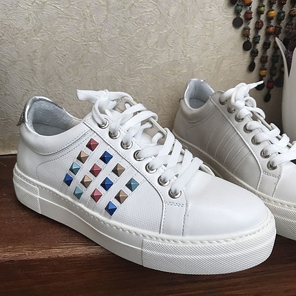 37 Beden beyaz Renk Elle sneaker 