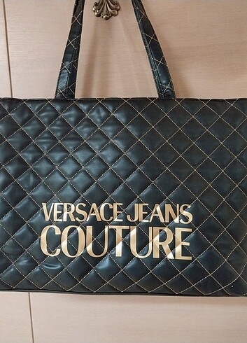 Versace jean kol çantası 
