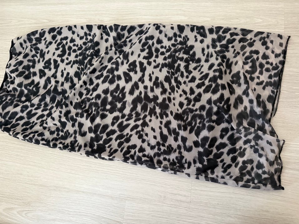 Gri desenli etek - Görsel 2