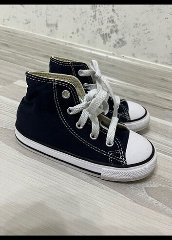 24 Beden Lacivert bilekli 24nunara converse