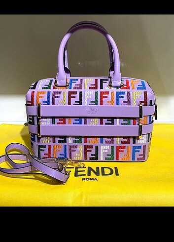 Fendi çanta 