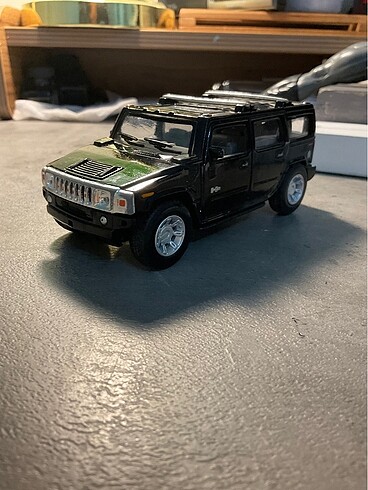  Hummer Mercedes 1:32 diecast