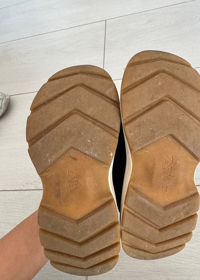 Zara Micky Mouse çorap bot - Görsel 4