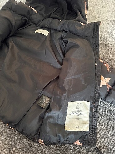 H&M kız çocuk şişme mont - Görsel 5
