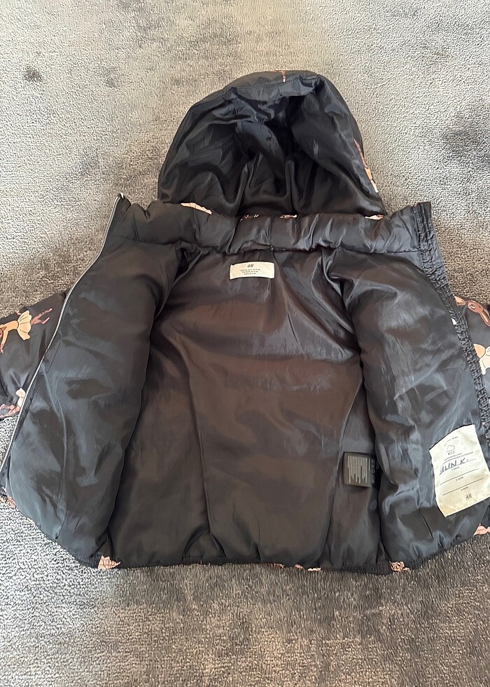 H&M kız çocuk şişme mont - Görsel 4