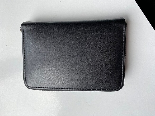 Siyah cüzdan