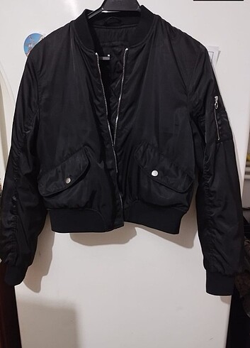 Pull and Bear Pull and Bear bomber ceket siyah