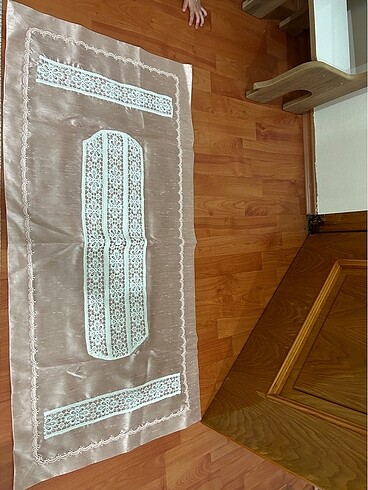  Beden Dantelli Runner