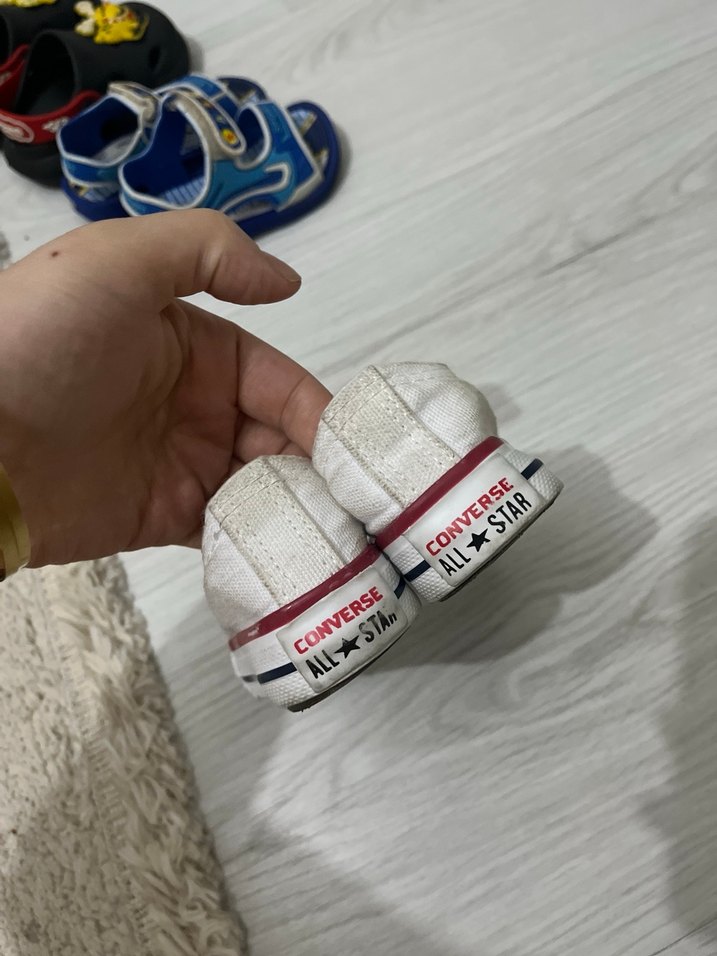 Kız Çocuk Beyaz Elastik Bağcıklı Spor Ayakkabı - Görsel 3