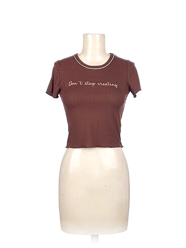 PreLoved T-shirt %70 İndirimli.