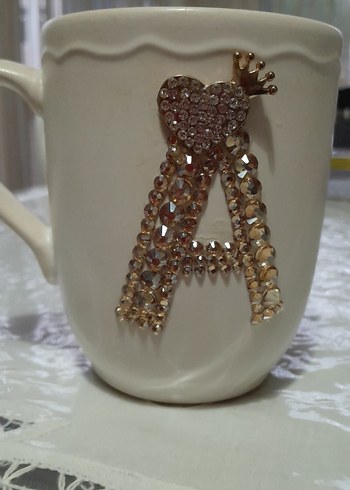 Bej Parlak Taşlı Taçlı Kupa - Görsel 3