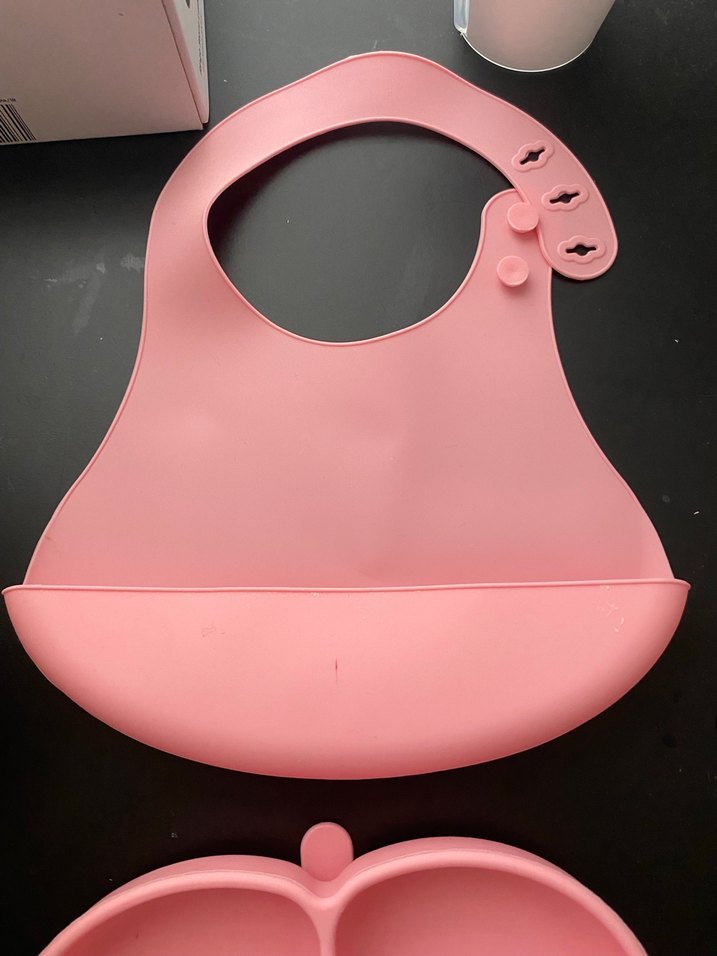 Ayarlanabilir silikon Bebek mama Önlüğü - Görsel 2