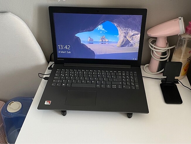 Lenovo laptop