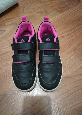 orjinal adidas 35 numara çırtlı spor ayakkabı