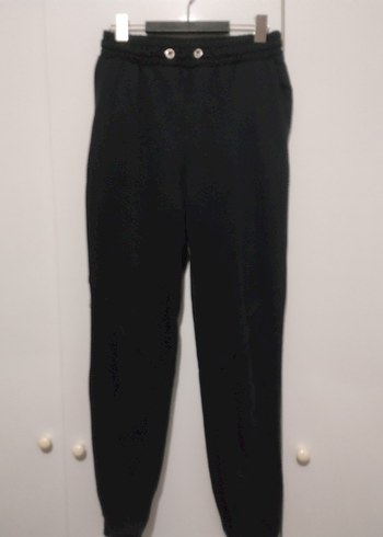 bershka xs