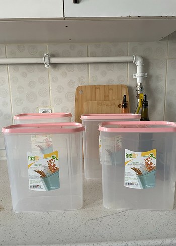 Pembe Kapaklı Plastik Saklama Kutuları Seti - Görsel 2