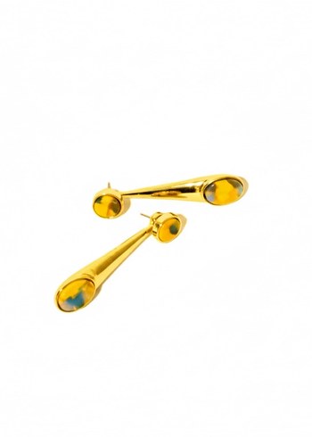 Altın Renkli Uzun Püsküllü Küpe - Görsel 2