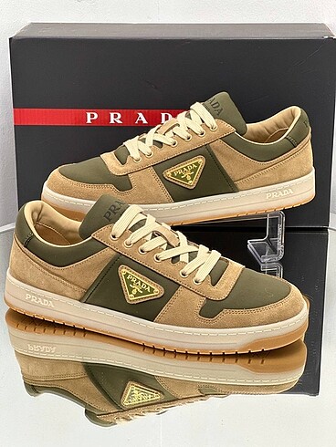 Prada Prada