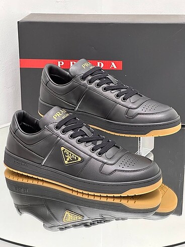 Prada Prada
