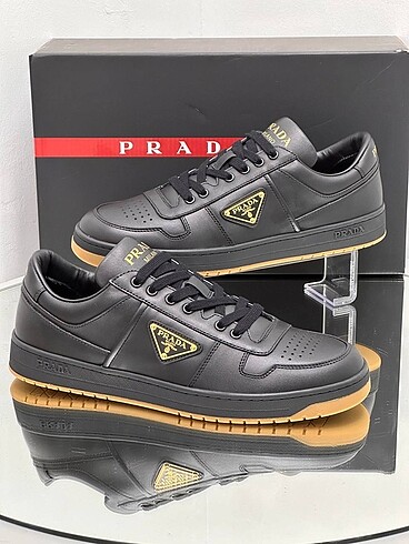 44 Beden Prada