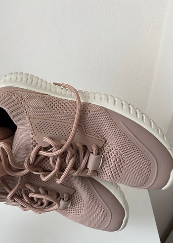 Bej Elastik Detaylı Kadın Spor Ayakkabı - Görsel 3