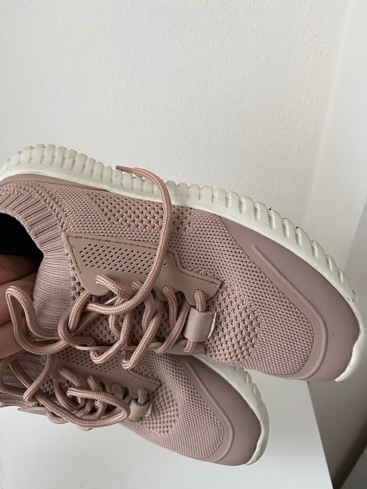 Bej Elastik Detaylı Kadın Spor Ayakkabı - Görsel 3