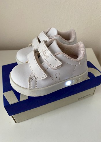 Vicco Kız Çocuk Beyaz Cırt Cırtlı Spor Ayakkabı - Görsel 4