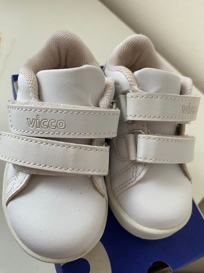 Vicco Kız Çocuk Beyaz Cırt Cırtlı Spor Ayakkabı - Görsel 2