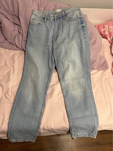 38 Beden BERSHKA MOM JEAN