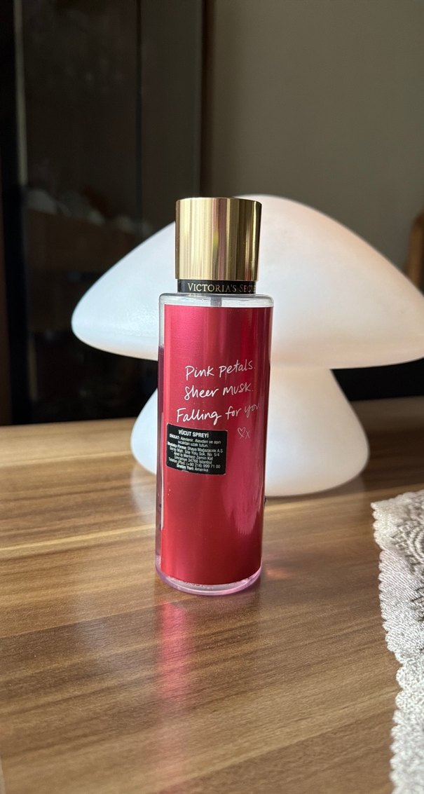 Victoria's Secret Romantic Kadın Parfümü 250 ml - Görsel 2