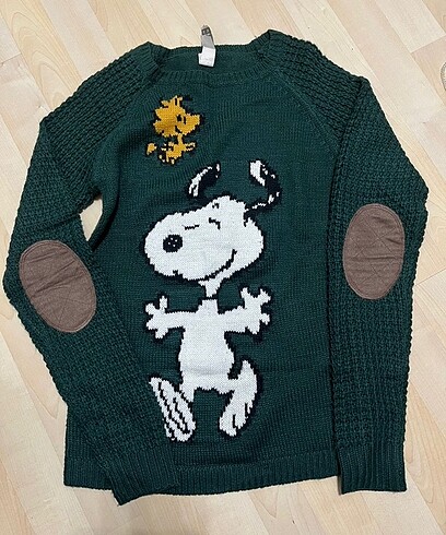Pull and Bear Snoopy yeşil kazak