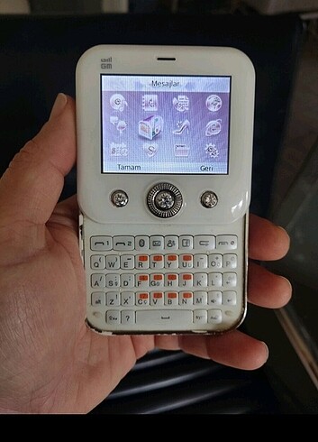 General Mobile Dst diamond 