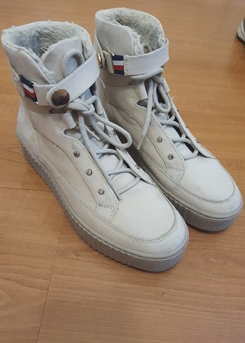 tommy hilfiger orijinal krem bot