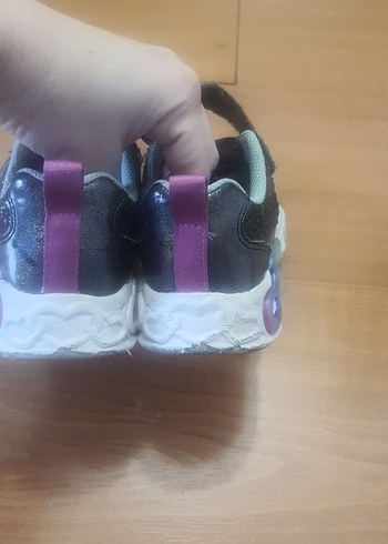 skechers kisa süreli giyildi.32 numar - Görsel 7