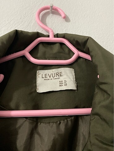 l Beden Trenchcoat