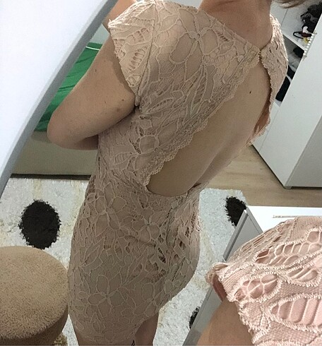 Zara sırt dekolteli elbise