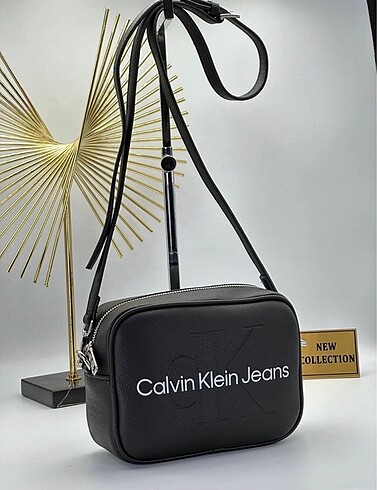 Beden siyah Renk Calvin Klein siyah askılı çanta