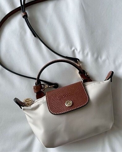 Longchamp krem 0 no Xs kol çantası
