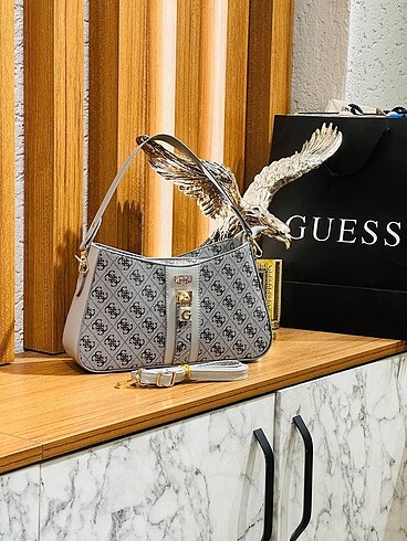 Guess gri askılı baget çanta