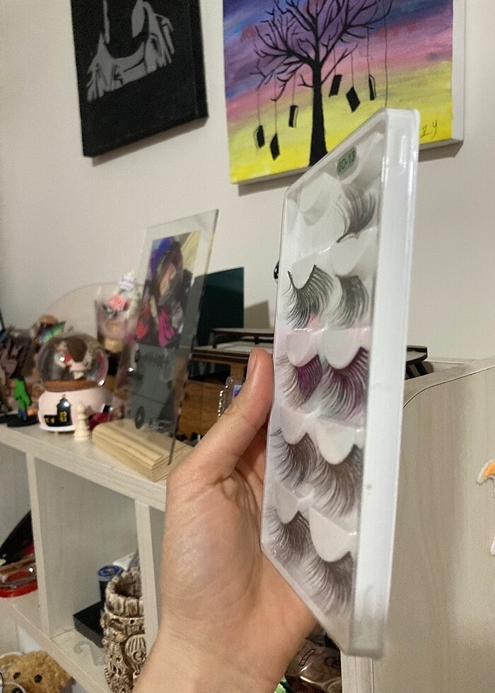 Yoğun takma kirpik - Görsel 3