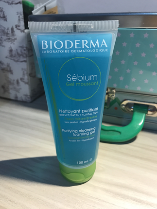 Bioderma Sebium purifying cleaseng gel