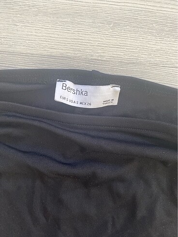 Bershka Meşhur Bershka Yırtmaçlı Midi Etek