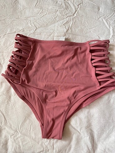 Penti bikini altı