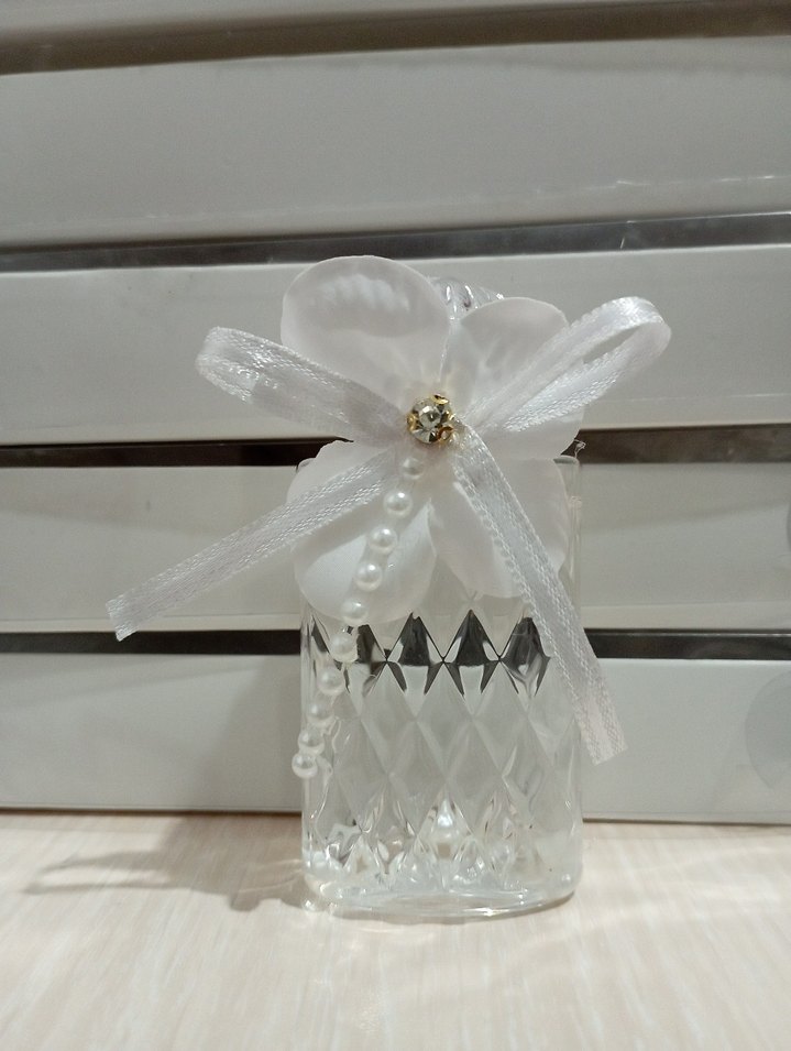 Beyaz Kurdeleli Dekoratif Hediye Kutuları - Görsel 4