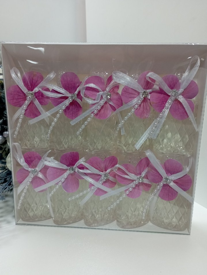 Beyaz Kurdeleli Dekoratif Hediye Kutuları - Görsel 2