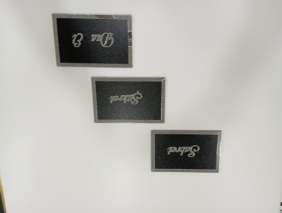 Siyah Parlak Erkek Kartlık - Minimalist Goth - Görsel 3