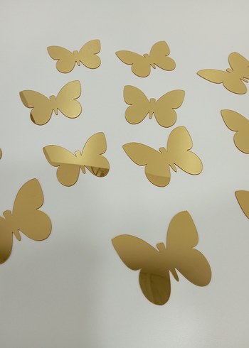 Altın Rengi Kelebek Tırnak Süsleri - Görsel 4